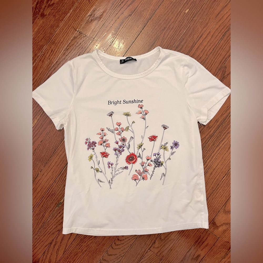 SHEIN floral tshirt